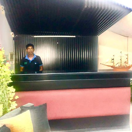 Hotel Nathaliya Katunayaka Dış mekan fotoğraf
