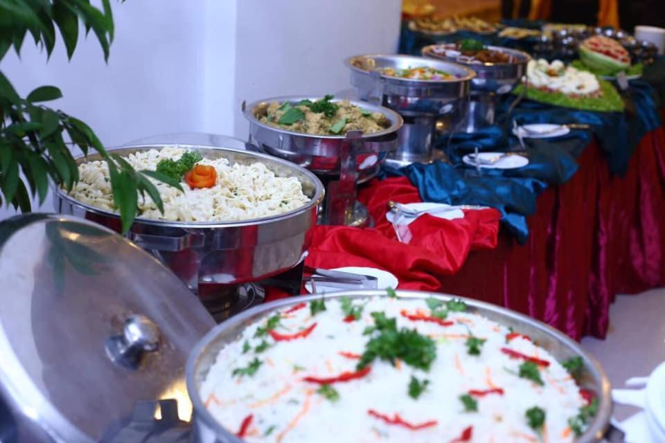 Hotel Nathaliya Katunayaka Dış mekan fotoğraf