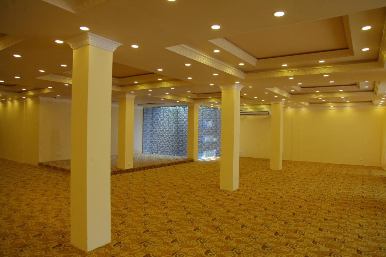 Hotel Nathaliya Katunayaka Dış mekan fotoğraf