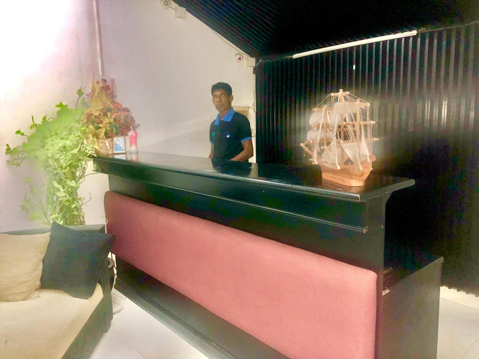 Hotel Nathaliya Katunayaka Dış mekan fotoğraf