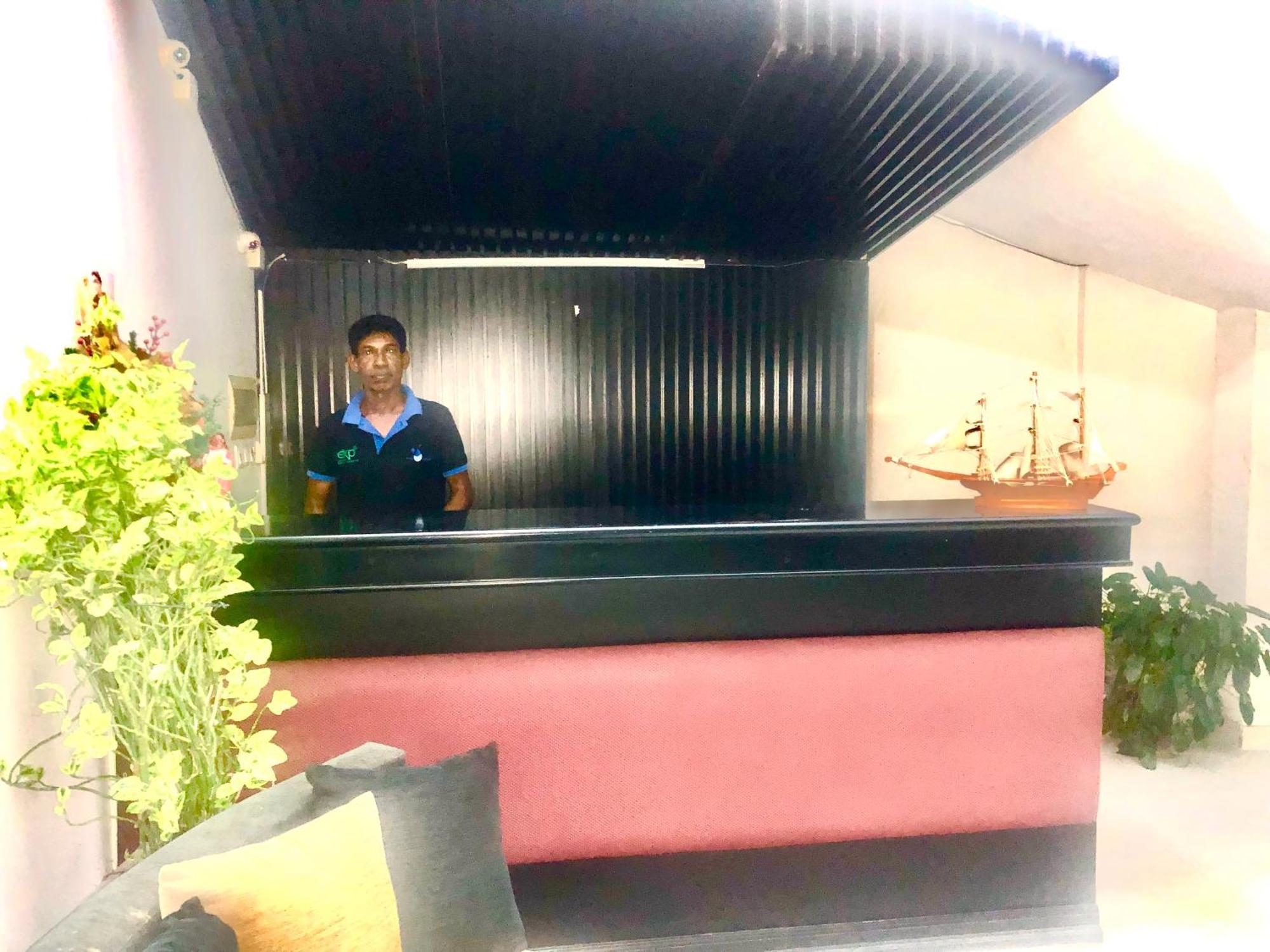 Hotel Nathaliya Katunayaka Dış mekan fotoğraf