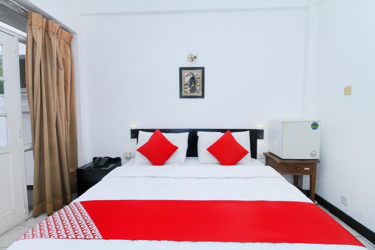 Hotel Nathaliya Katunayaka Dış mekan fotoğraf