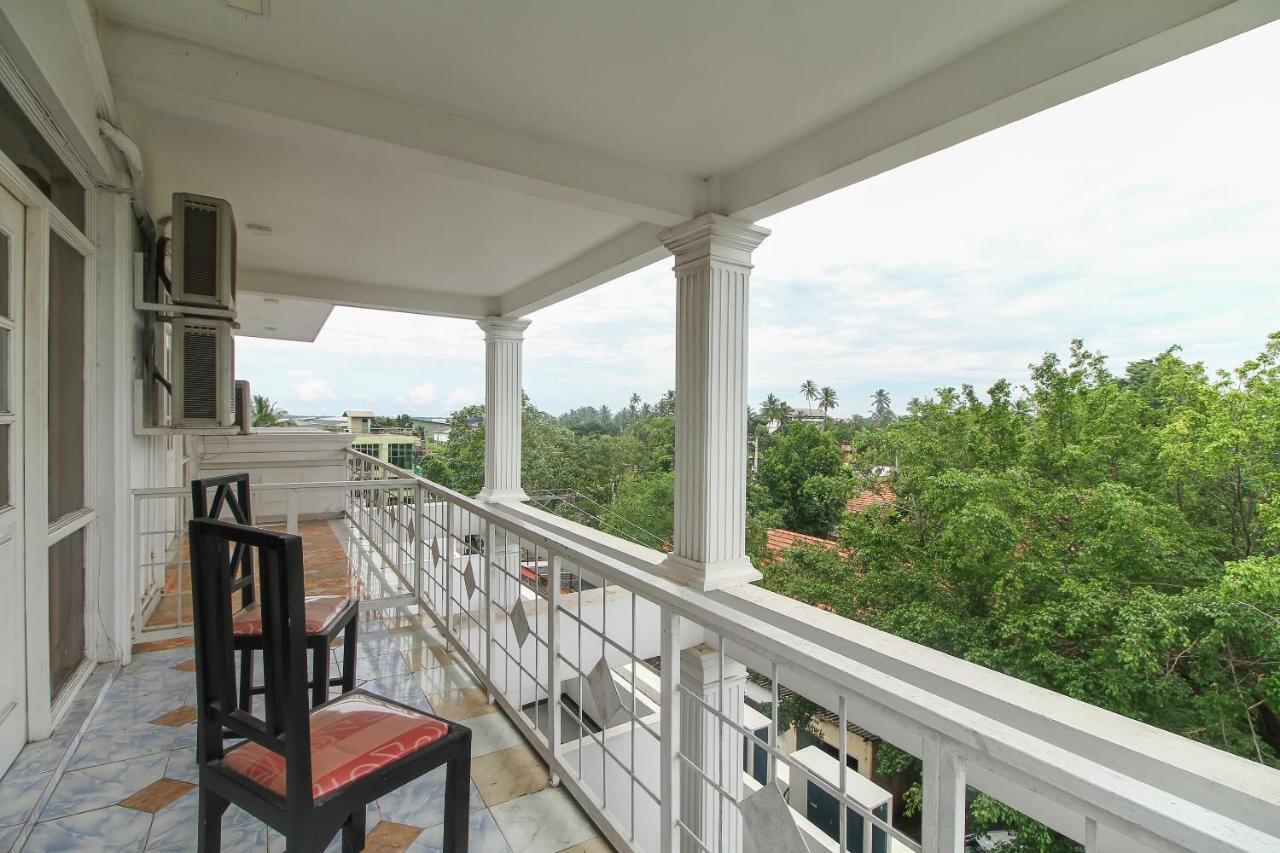 Hotel Nathaliya Katunayaka Dış mekan fotoğraf